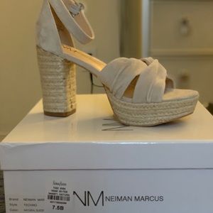Neiman marcus size 7.5